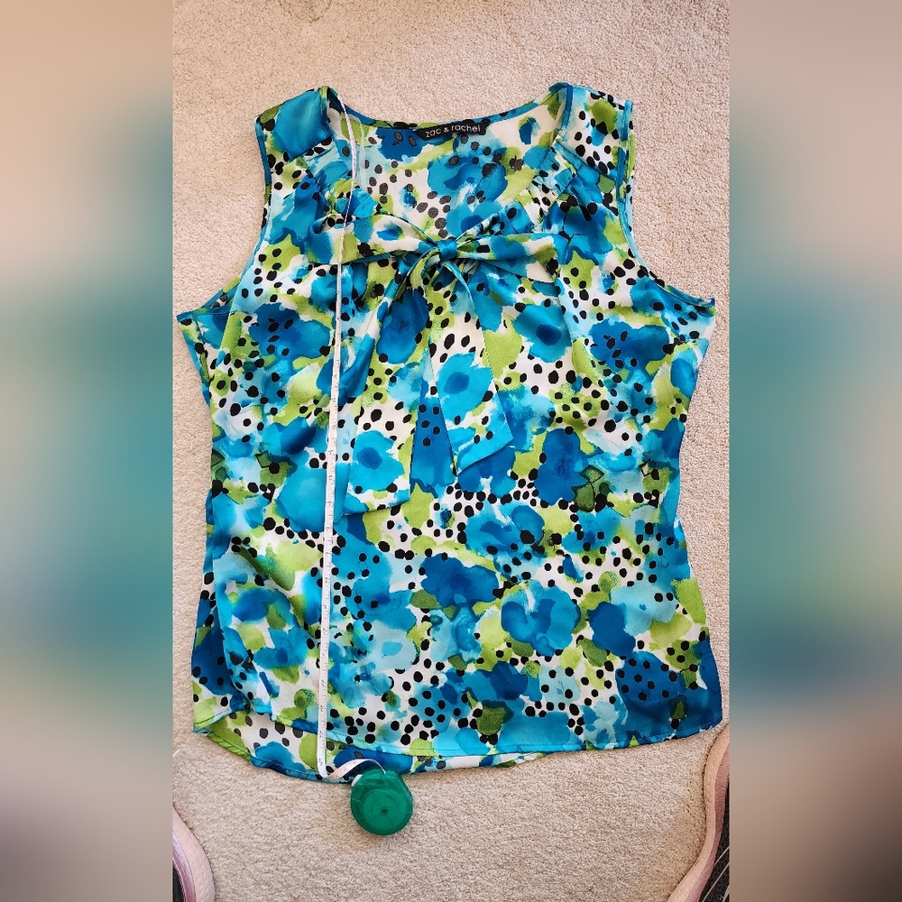 Zac & Rachel,   V-neck silky tank with attached tie, size L